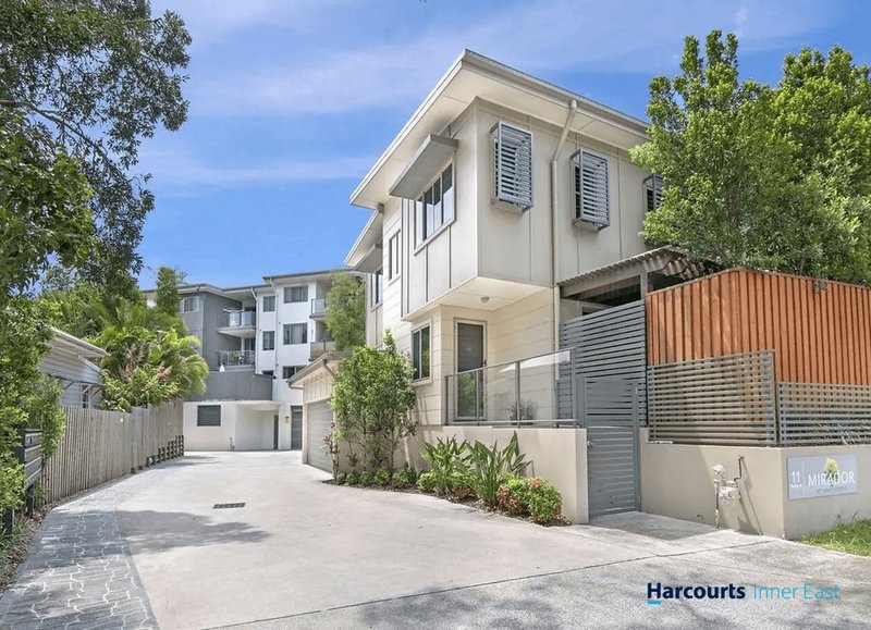 Photo - 8/11 Riding Road, Hawthorne QLD 4171 - Image 1