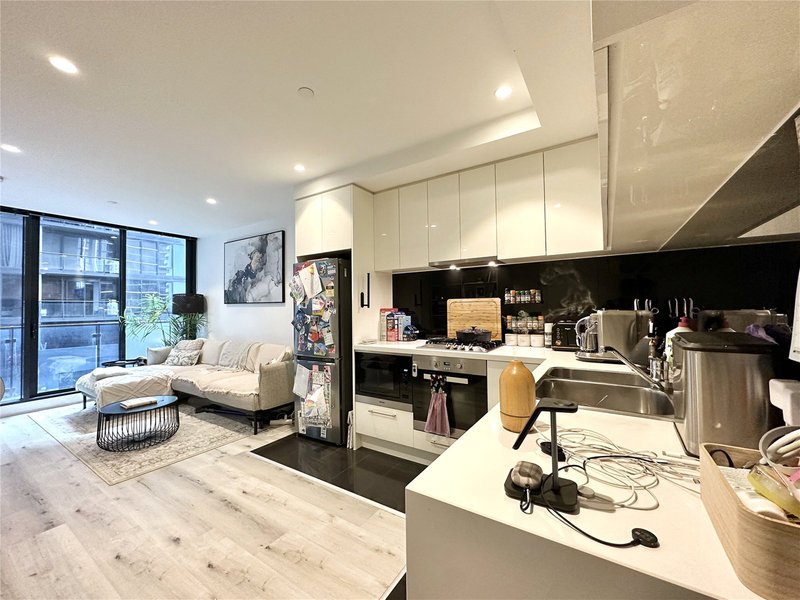 Photo - 811/1 Balston Street, Southbank VIC 3006 - Image 6