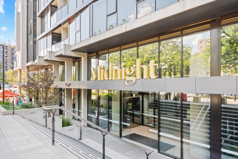 Photo - 811/1 Elouera Street, Braddon ACT 2612 - Image 3