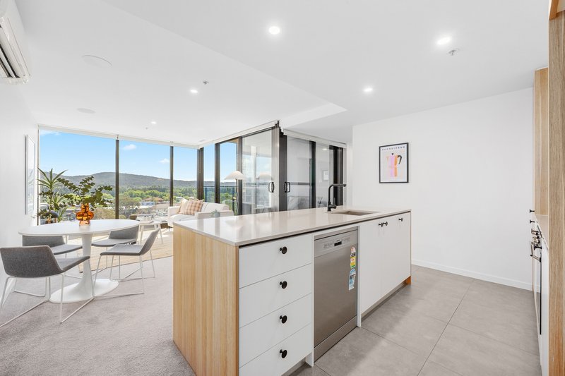 Photo - 811/1 Elouera Street, Braddon ACT 2612 - Image 10