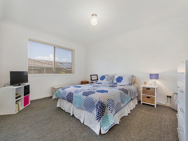 Photo - 8/111 Frank Street, Labrador QLD 4215 - Image 9