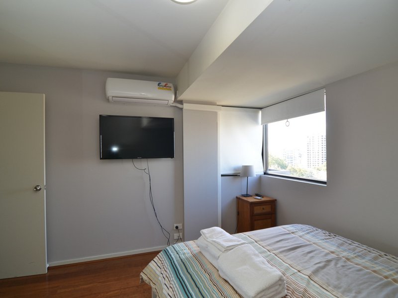 Photo - 811/251 Hay Street, East Perth WA 6004 - Image 7