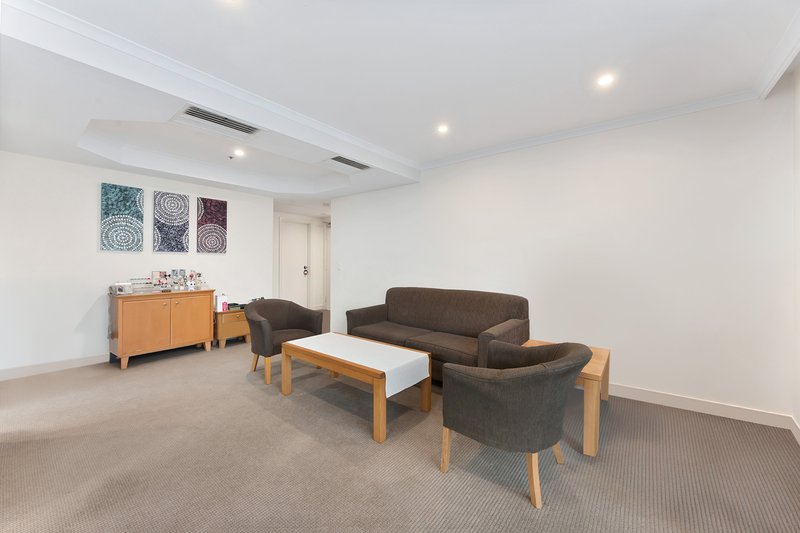 Photo - 811/37 Victor Street, Chatswood NSW 2067 - Image 3