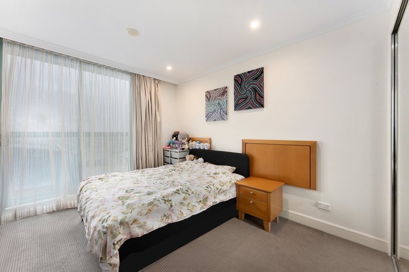 Photo - 811/37 Victor Street, Chatswood NSW 2067 - Image 7