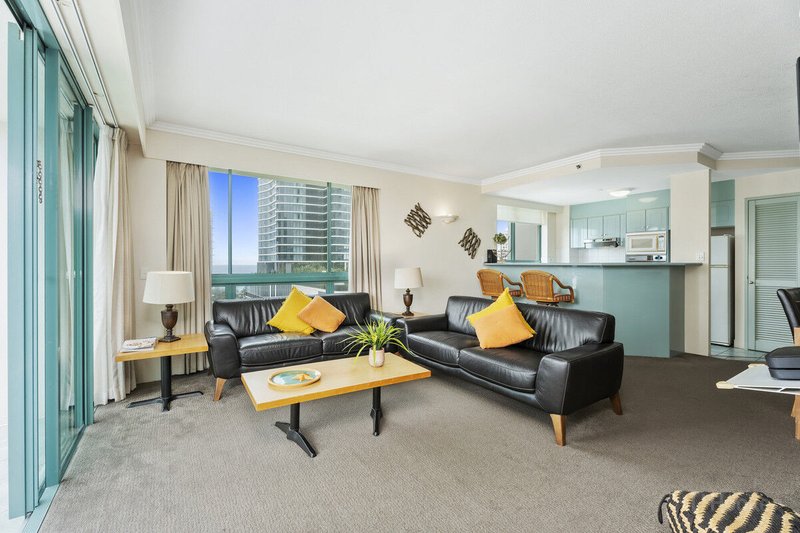 Photo - 811/5-19 Palm Avenue, Surfers Paradise QLD 4217 - Image 2