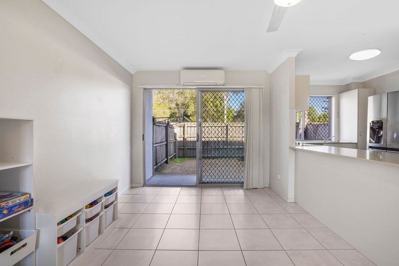 Photo - 8/116-136 Station Road, Loganlea QLD 4131 - Image 6