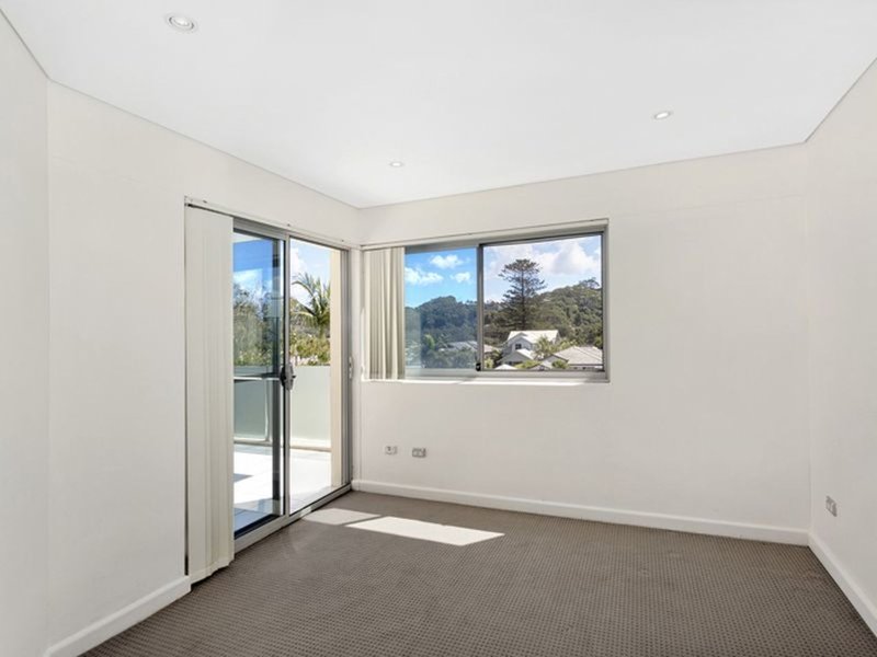 Photo - 8/118-120 Lagoon Street, Narrabeen NSW 2101 - Image 4