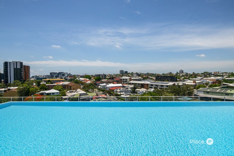 Photo - 811/8 Bank Street, West End QLD 4101 - Image 1
