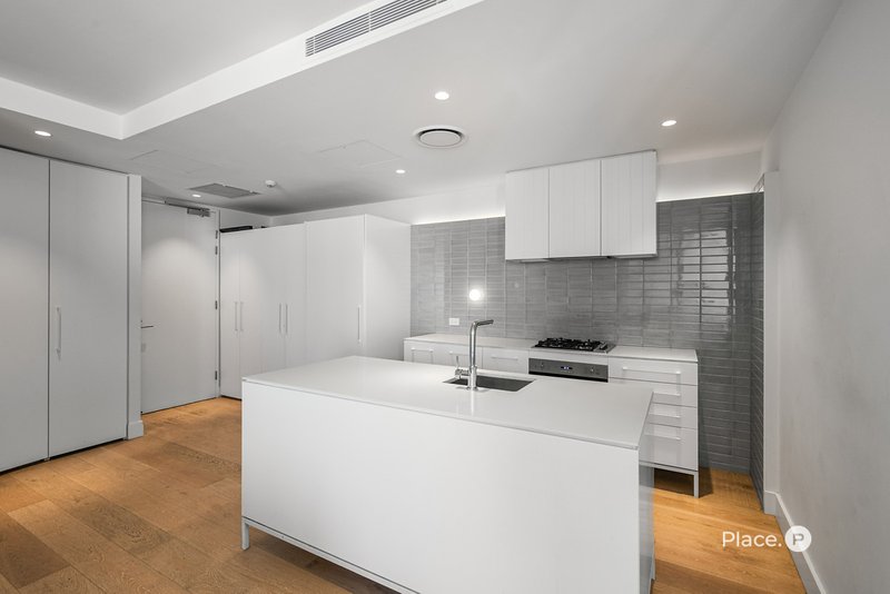 Photo - 811/8 Bank Street, West End QLD 4101 - Image 9