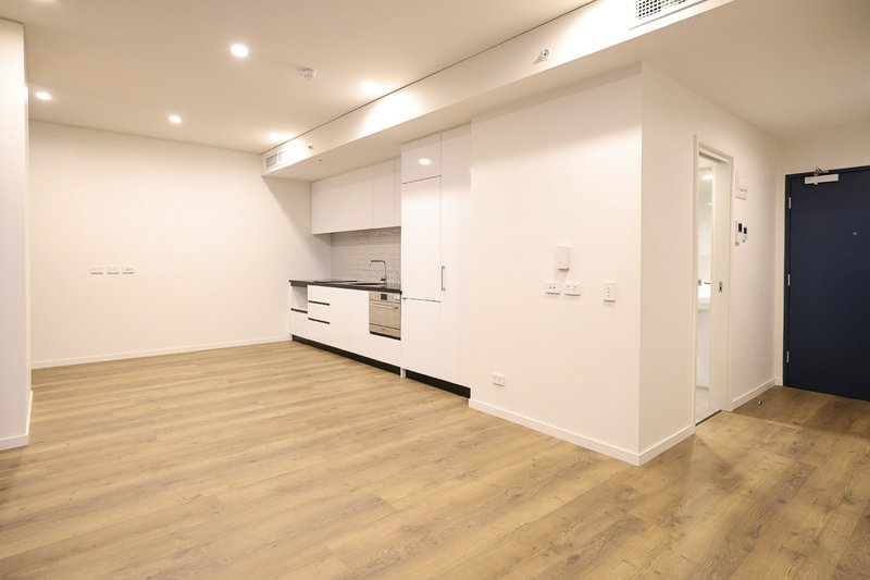 Photo - 811A/116 Waymouth Street, Adelaide SA 5000 - Image 1