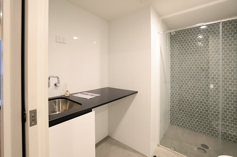 Photo - 811A/116 Waymouth Street, Adelaide SA 5000 - Image 6
