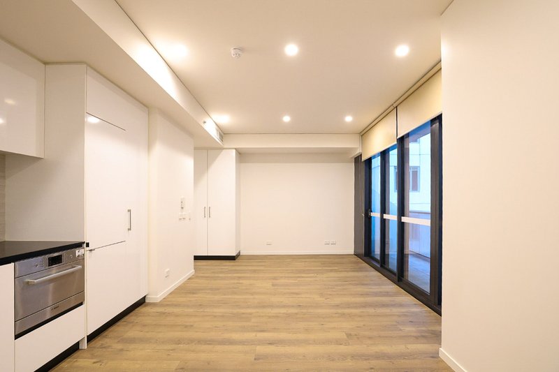 Photo - 811A/116 Waymouth Street, Adelaide SA 5000 - Image 8