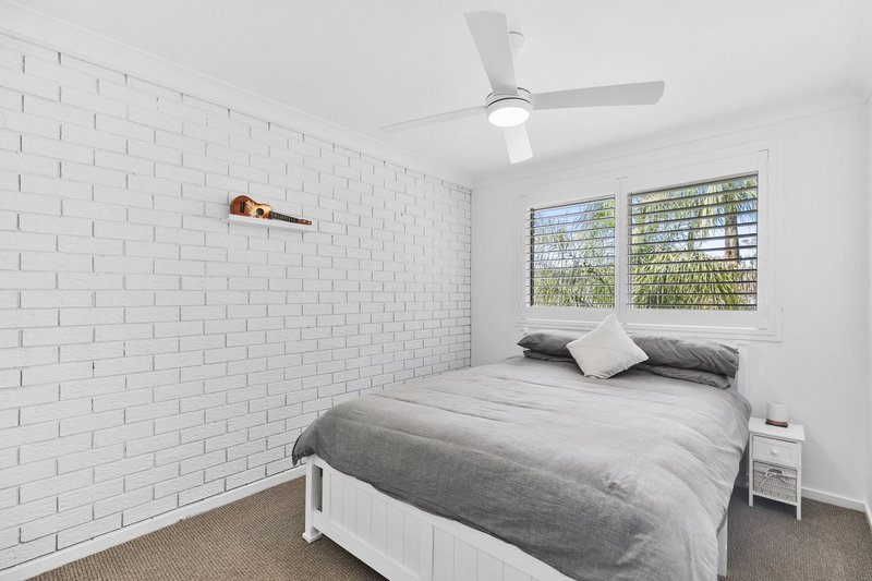 Photo - 8/12-14 Holmes Road, Terrigal NSW 2260 - Image 11