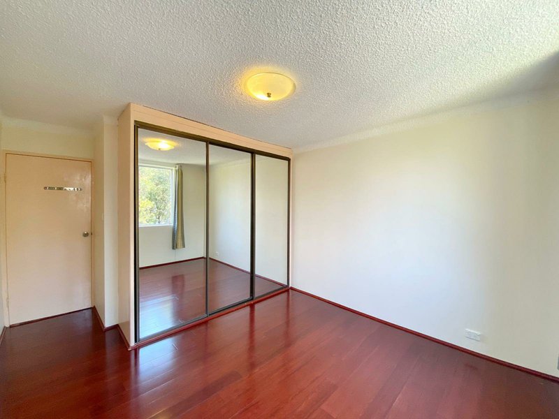 Photo - 8/12-16 Belmore Street, Burwood NSW 2134 - Image 4