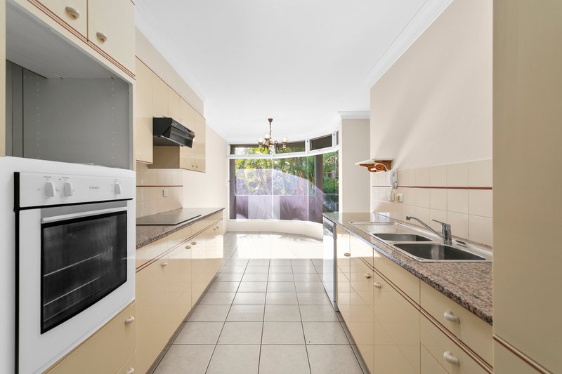 Photo - 8/12-16 Lewis Street, Cronulla NSW 2230 - Image 1
