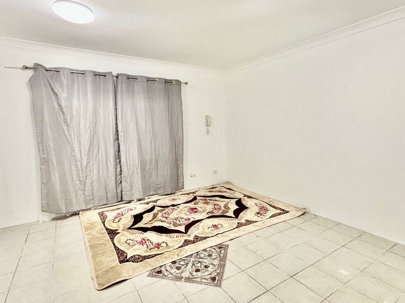 Photo - 8/12-16 St Johns Road, Cabramatta NSW 2166 - Image 2