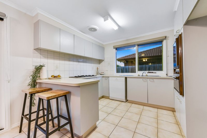 Photo - 8/12-18 Harold Road, Springvale South VIC 3172 - Image 12