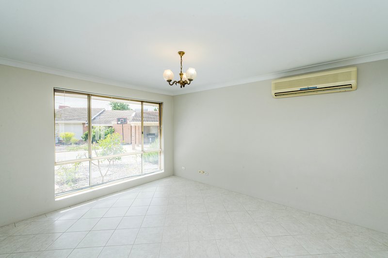 Photo - 8/12 Belstead Avenue, Noranda WA 6062 - Image 4