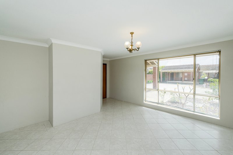 Photo - 8/12 Belstead Avenue, Noranda WA 6062 - Image 5