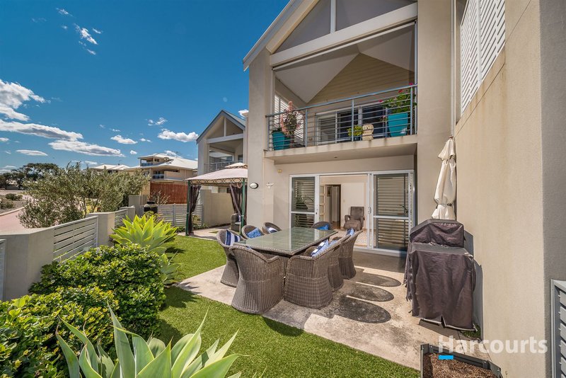 Photo - 8/12 Catalina Place, Quinns Rocks WA 6030 - Image 19