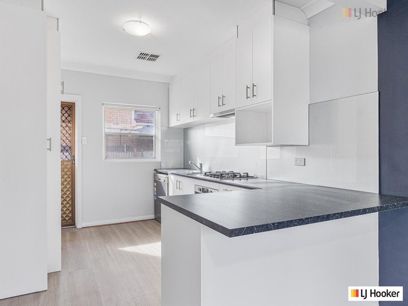 Photo - 8/12 Crozier Terrace, Oaklands Park SA 5046 - Image 6