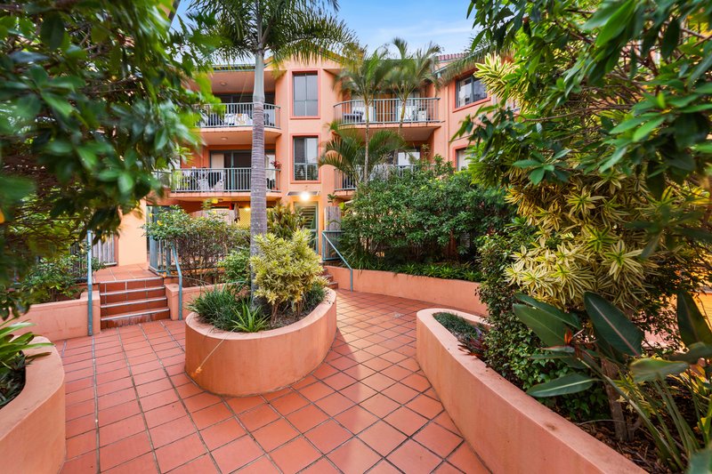 Photo - 8/12 Gillian Lane, Southport QLD 4215 - Image 17