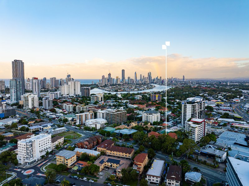 Photo - 8/12 Gillian Lane, Southport QLD 4215 - Image 28