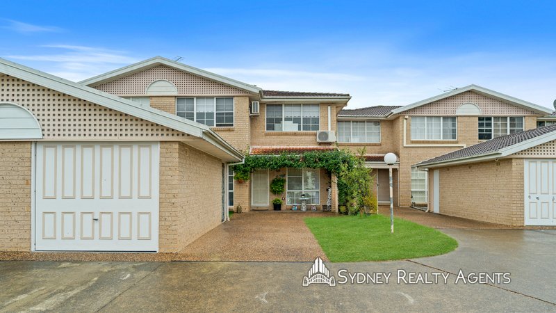 8/12 Heron Place, Hinchinbrook NSW 2168