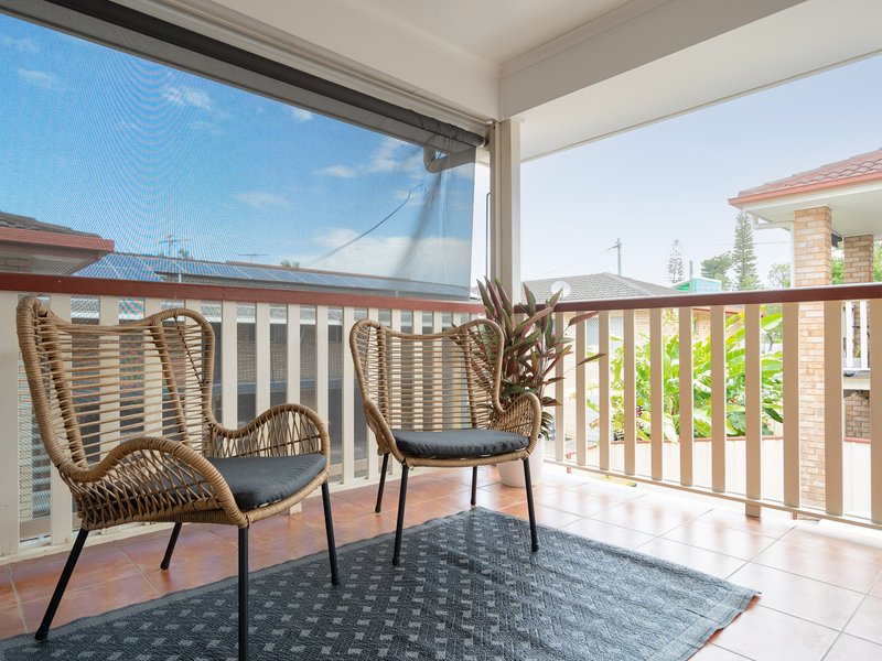 Photo - 8/12 Kent Street, Coorparoo QLD 4151 - Image 8