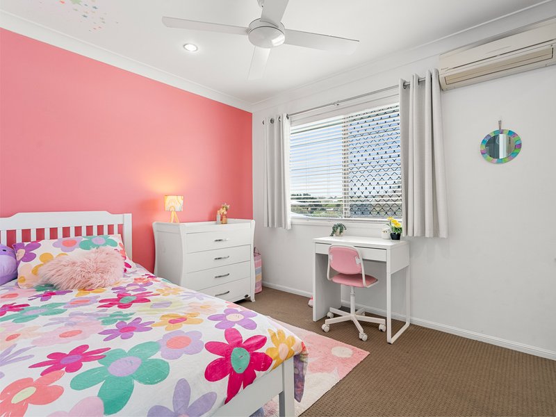 Photo - 8/12 Kent Street, Coorparoo QLD 4151 - Image 9