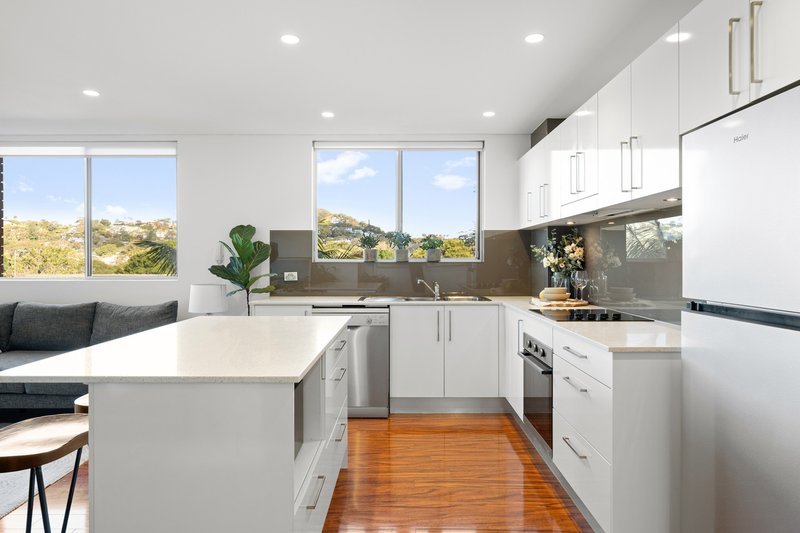 Photo - 8/12 Seaview Avenue, Newport NSW 2106 - Image 2