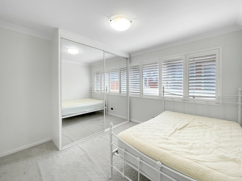 Photo - 8/12 Yangoora Road, Belmore NSW 2192 - Image 4