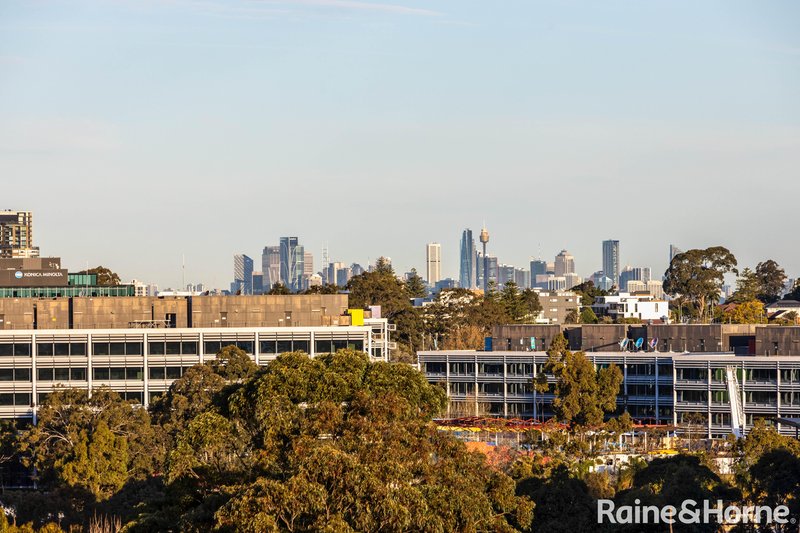 Photo - 812/2 Saunders Close, Macquarie Park NSW 2113 - Image 6