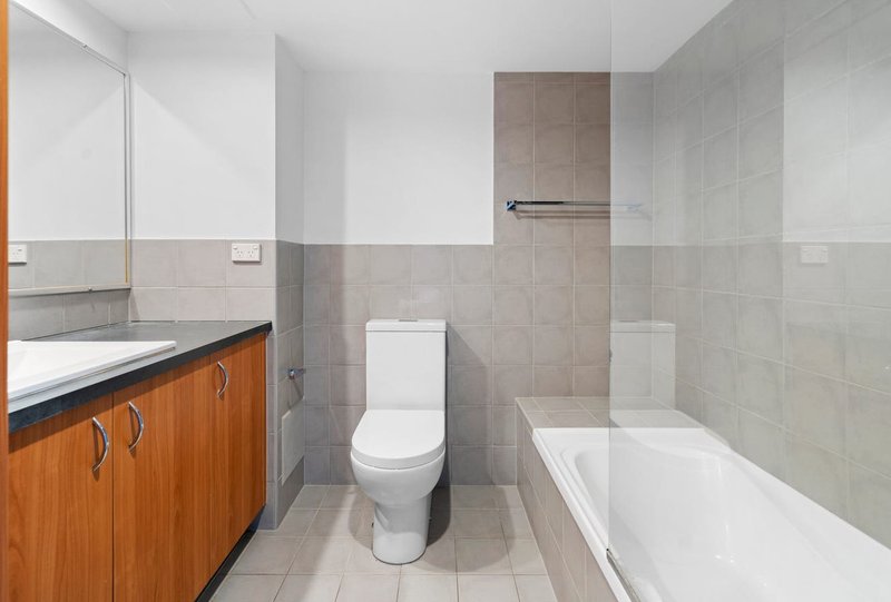 Photo - 812/33 Clark Street, Biggera Waters QLD 4216 - Image 6