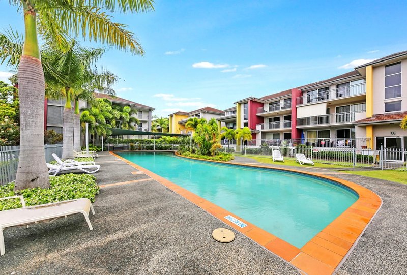 Photo - 812/33 Clark Street, Biggera Waters QLD 4216 - Image 10