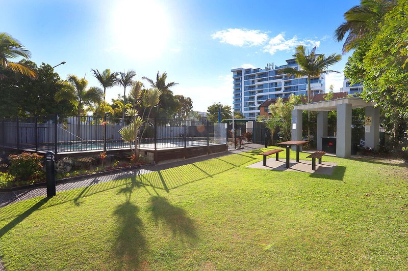 Photo - 8/125 Frank Street, Labrador QLD 4215 - Image 19