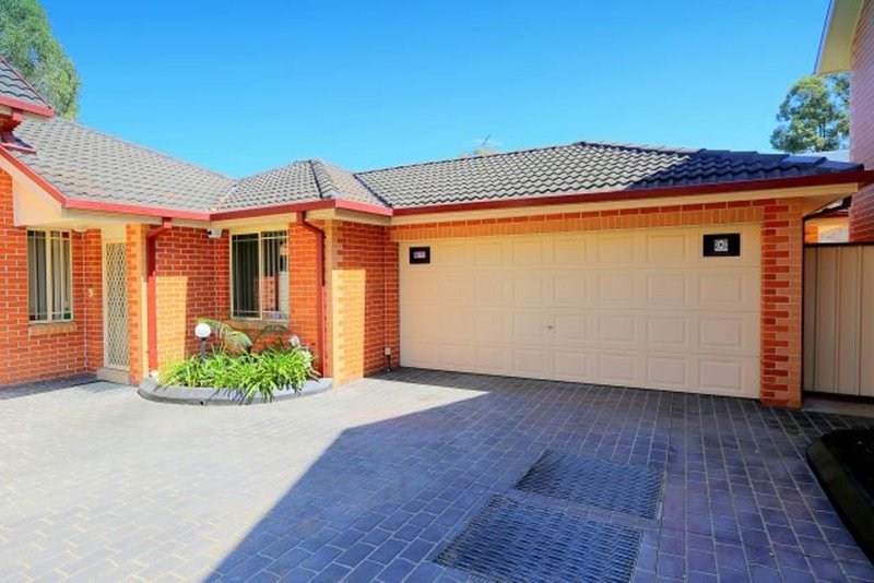 8/125 Rex Road, Georges Hall NSW 2198