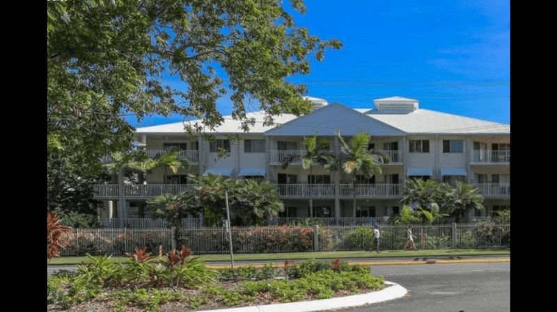 Photo - 8/129-135 Oleander Street, Holloways Beach QLD 4878 - Image 19