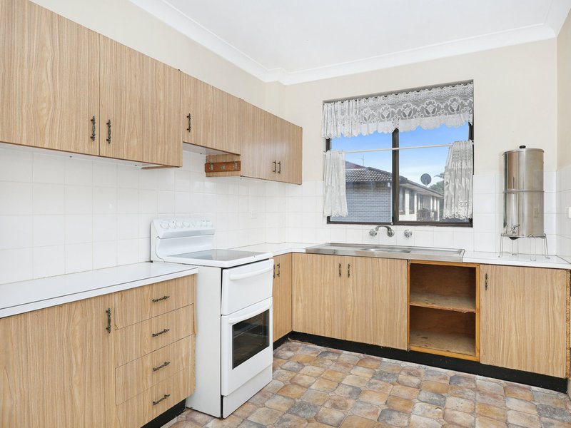 Photo - 8/13-15 Soudan Street, Fairy Meadow NSW 2519 - Image 4