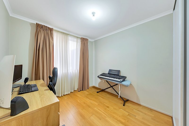 Photo - 8/13 Hurtle Parade, Mawson Lakes SA 5095 - Image 6