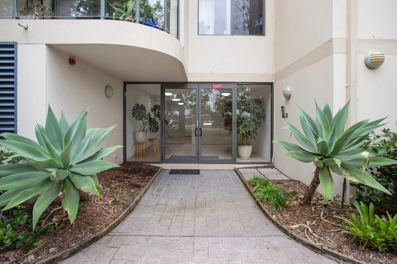 Photo - 8/13 Jacob Street, Tea Gardens NSW 2324 - Image 2