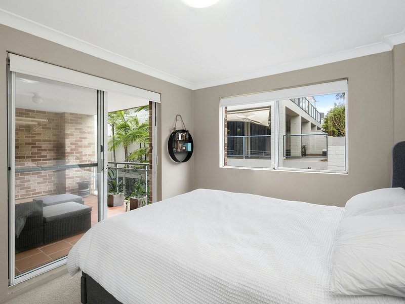 Photo - 8/13 Lagoon Street, Narrabeen NSW 2101 - Image 7