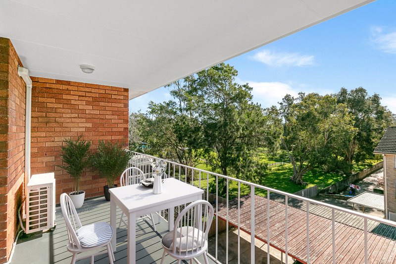 Photo - 8/13 Lismore Avenue, Dee Why NSW 2099 - Image 2