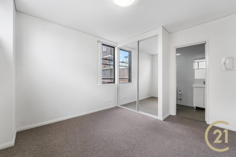 Photo - 81/32 Castlereagh Street, Liverpool NSW 2170 - Image 6