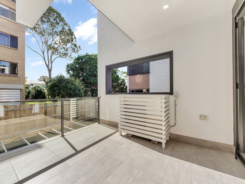 Photo - 8/133 Samford Road, Enoggera QLD 4051 - Image 4