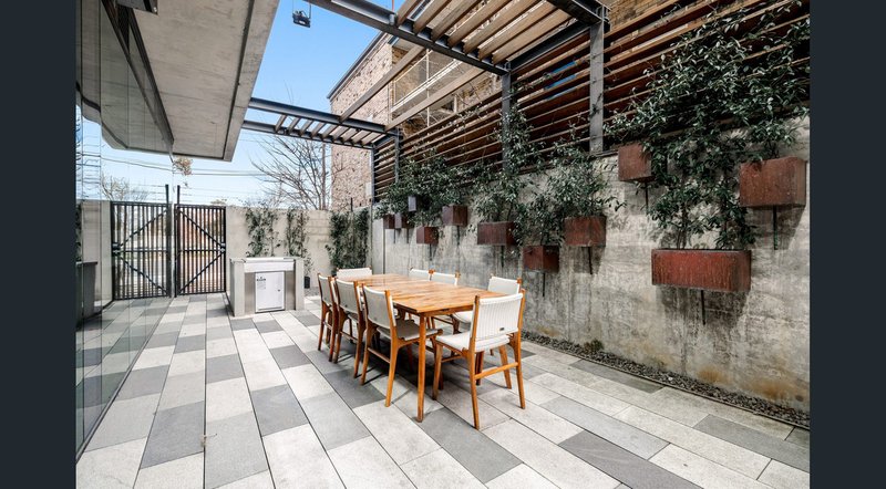 Photo - 813/77 Queens Road, Melbourne VIC 3004 - Image 12