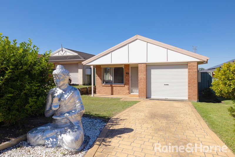 Photo - 8/13A Anna Place, Wallsend NSW 2287 - Image 1