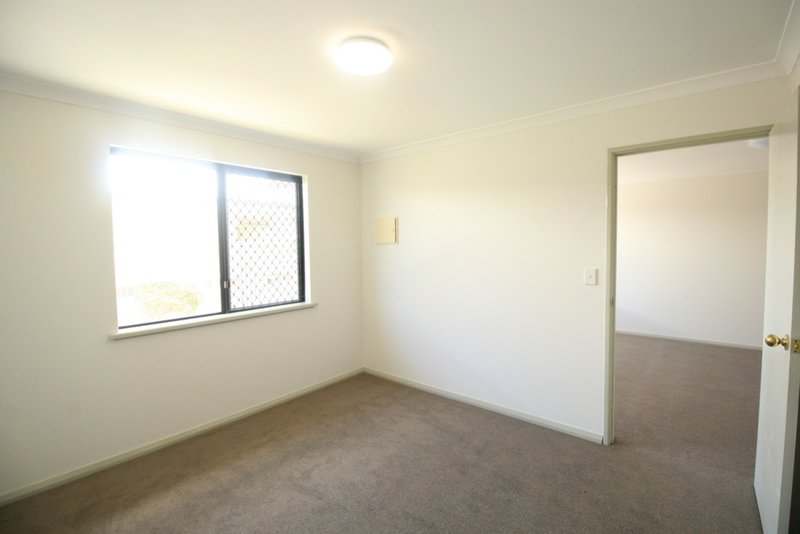 Photo - 8/14-18 Skewes Street, East Bunbury WA 6230 - Image 8