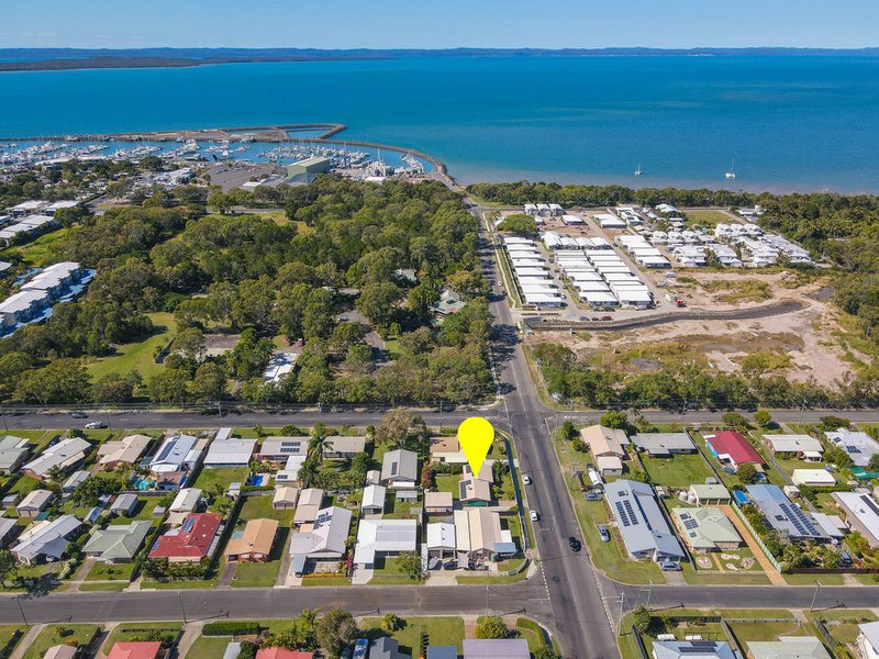 814 Boat Harbour Drive, Urangan QLD 4655