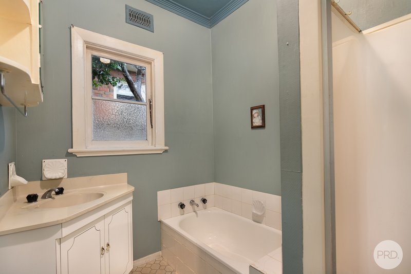Photo - 814 Ligar Street, Soldiers Hill VIC 3350 - Image 8